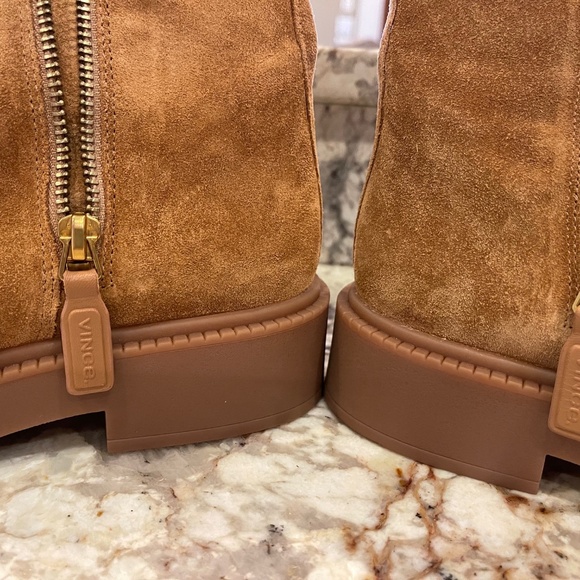 NWOT Vince Kady Brown Suede Water Resistant Bootie - Size 8.5M - Picture 7 of 9